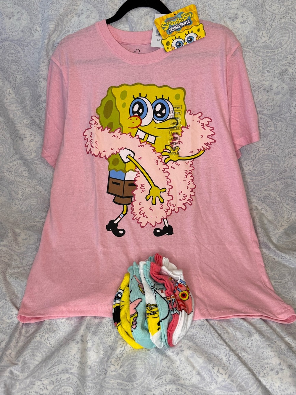 SpongeBob Squarepants Adult Large Unisex Tee & 6 pair Ankle Sock